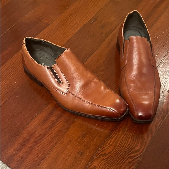 Stacy Adams Tan Leather Loafers - Picture 1 of 6